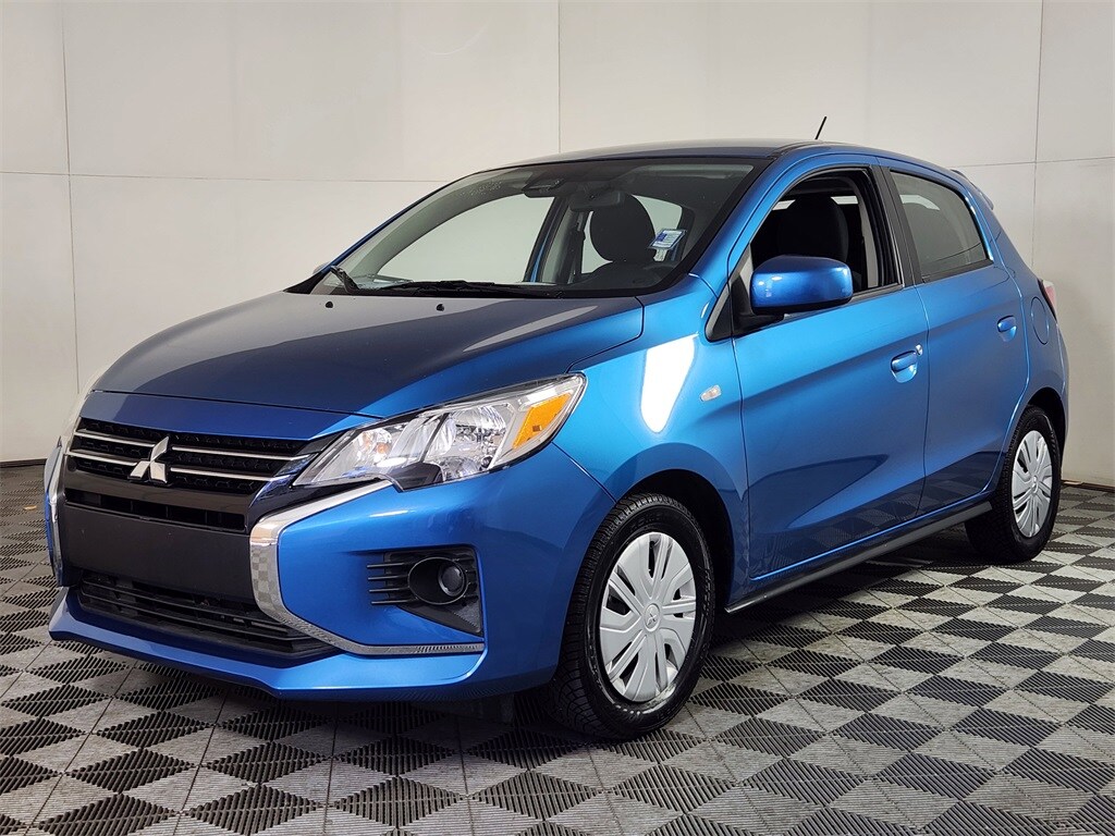 2024 Mitsubishi Mirage ES photo 3