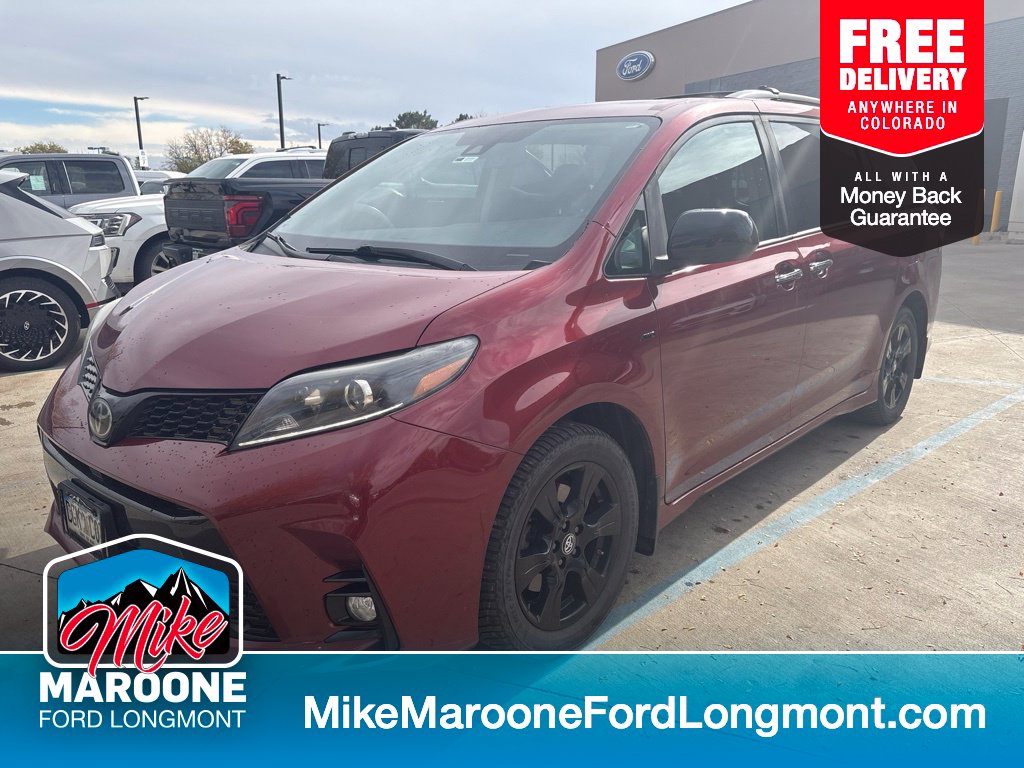 2020 Toyota Sienna SE Premium AWD photo