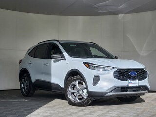 2026 Ford Escape ST-Line SUV
