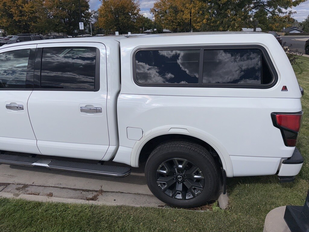 2021 Nissan Titan Platinum Reserve photo 2
