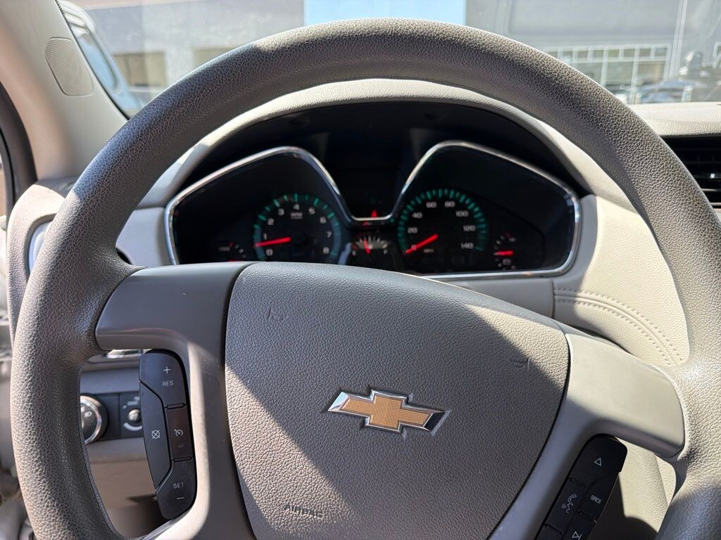 Used 2017 Chevrolet Traverse LS SUV