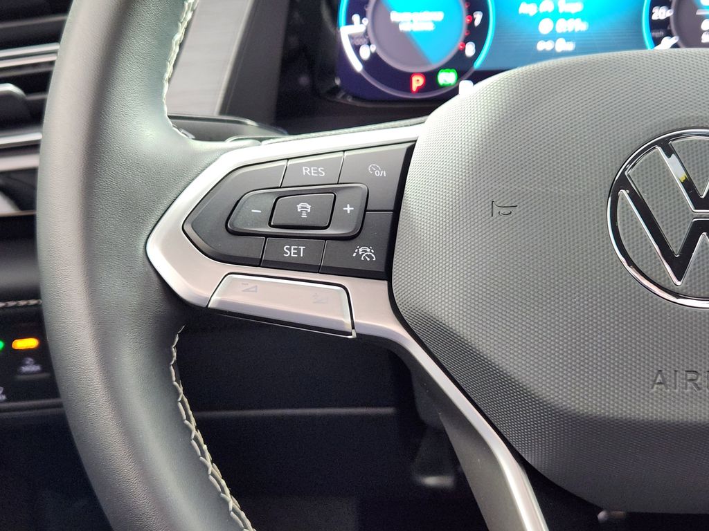 2024 Volkswagen Atlas Cross Sport SE w/Tech - Photo 18