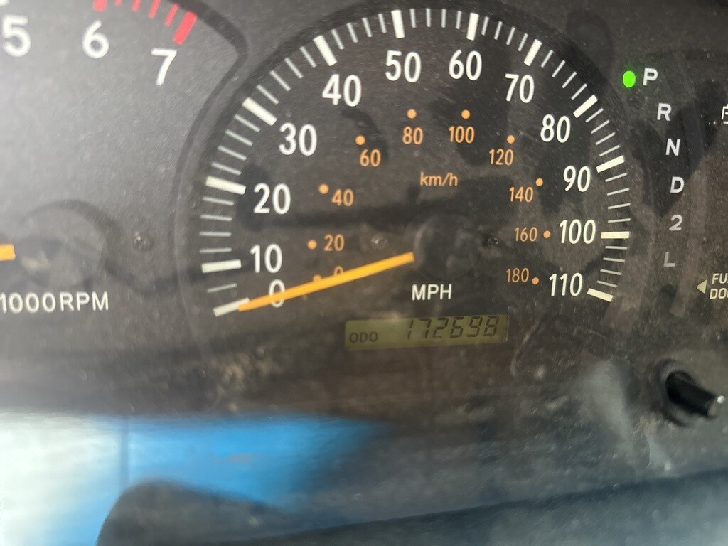 2004 Toyota Tundra SR5 photo 2