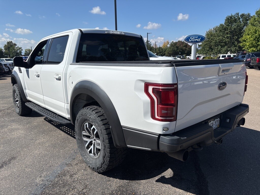 2017 Ford F-150 Raptor photo 4
