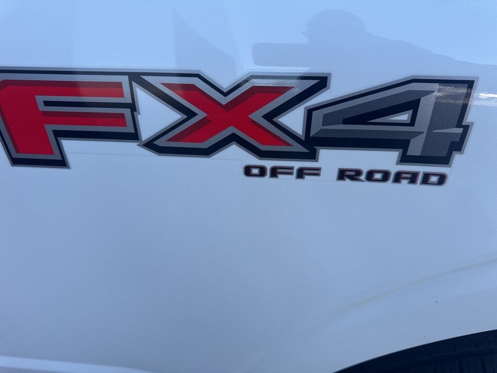 2022 Ford F-150 Lariat photo 3
