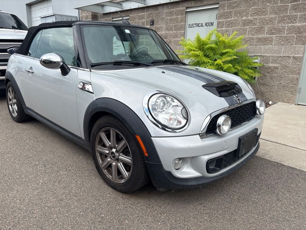 Used 2013 MINI Convertible Base Convertible