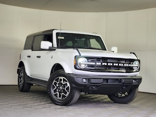 2026 Ford Bronco Outer Banks SUV