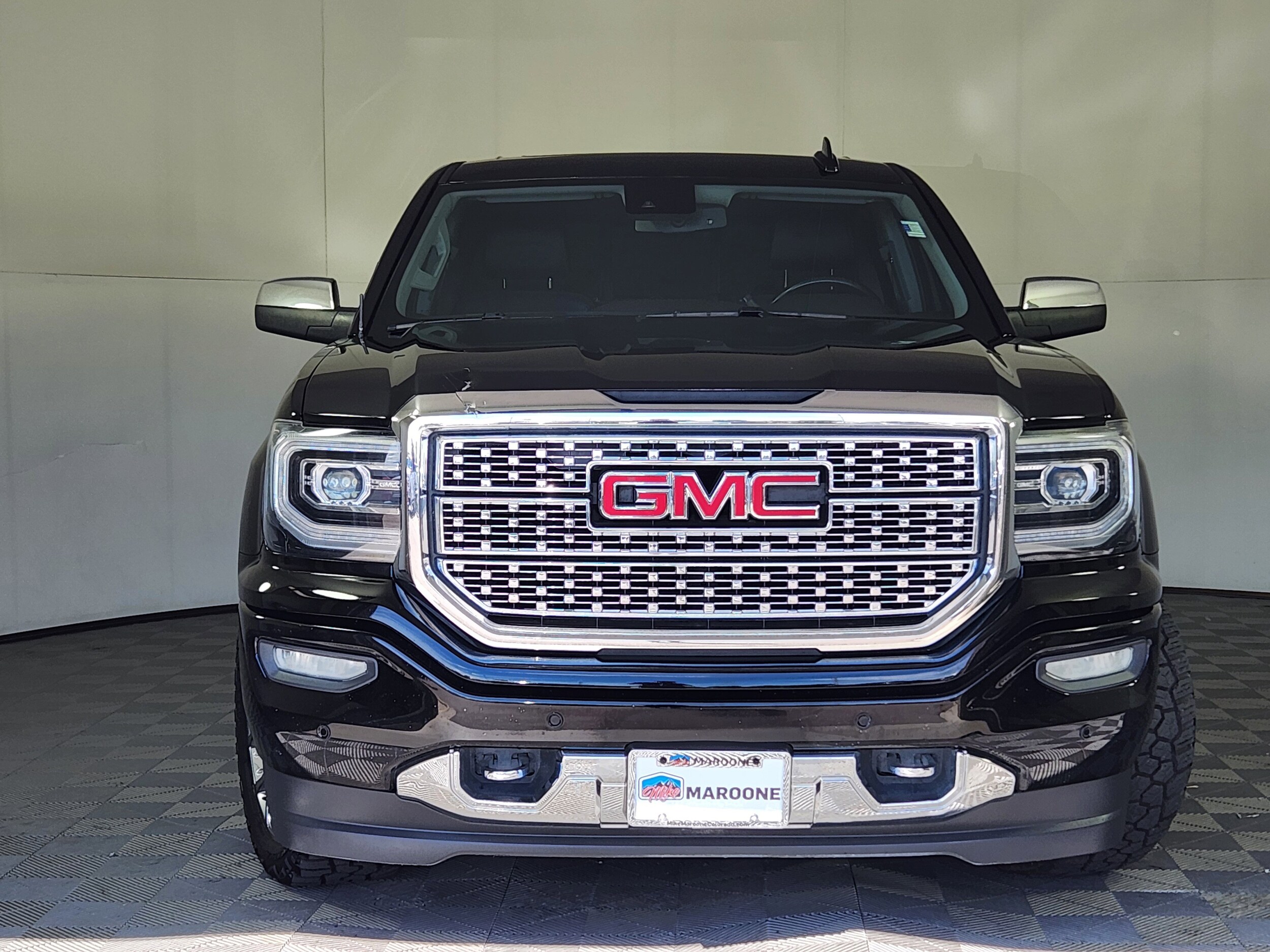2017 Gmc Sierra 1500 Denali photo 2