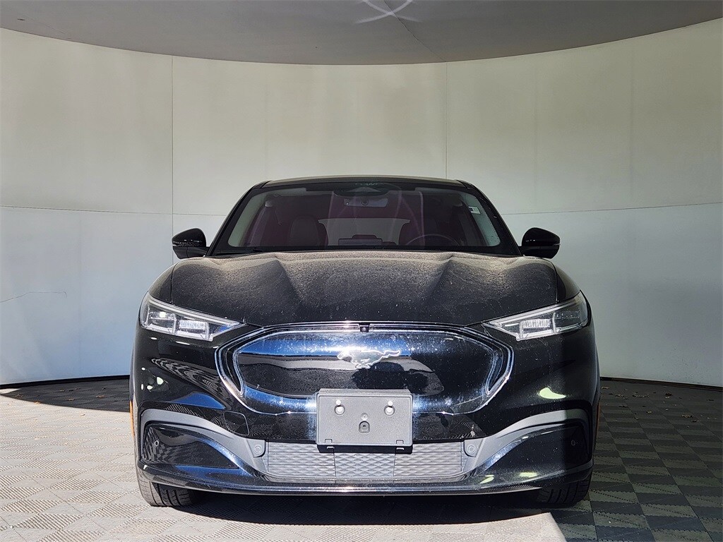 2021 Ford Mustang Mach-E Premium photo 2