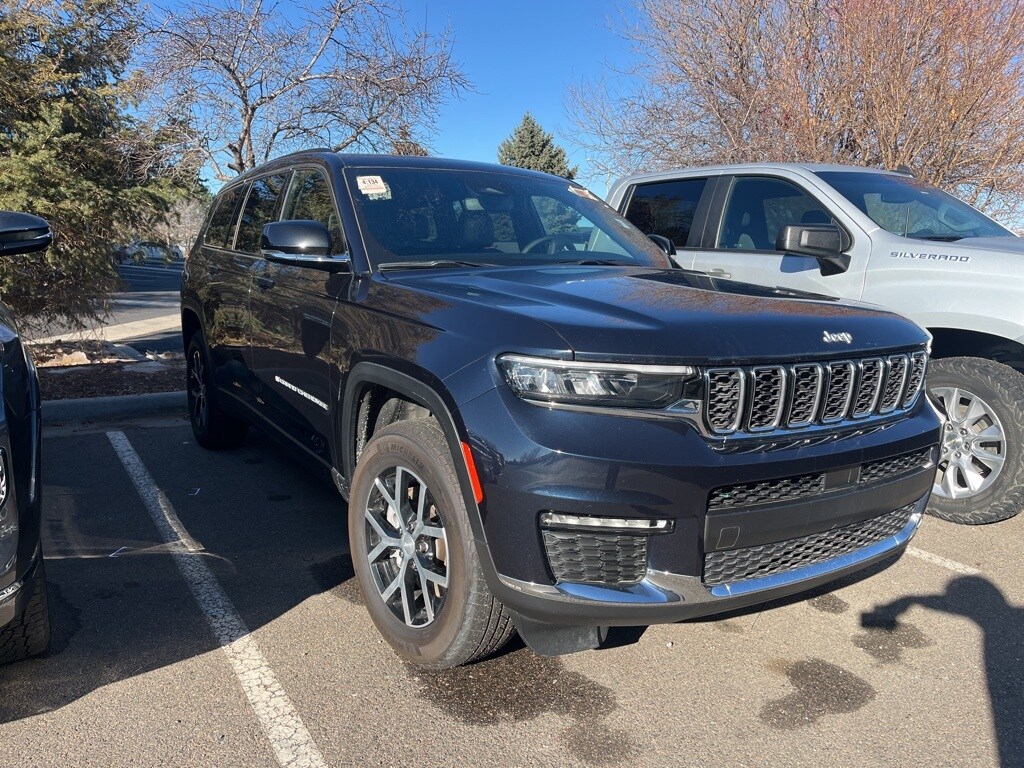 2024 Jeep Grand Cherokee Limited photo 2