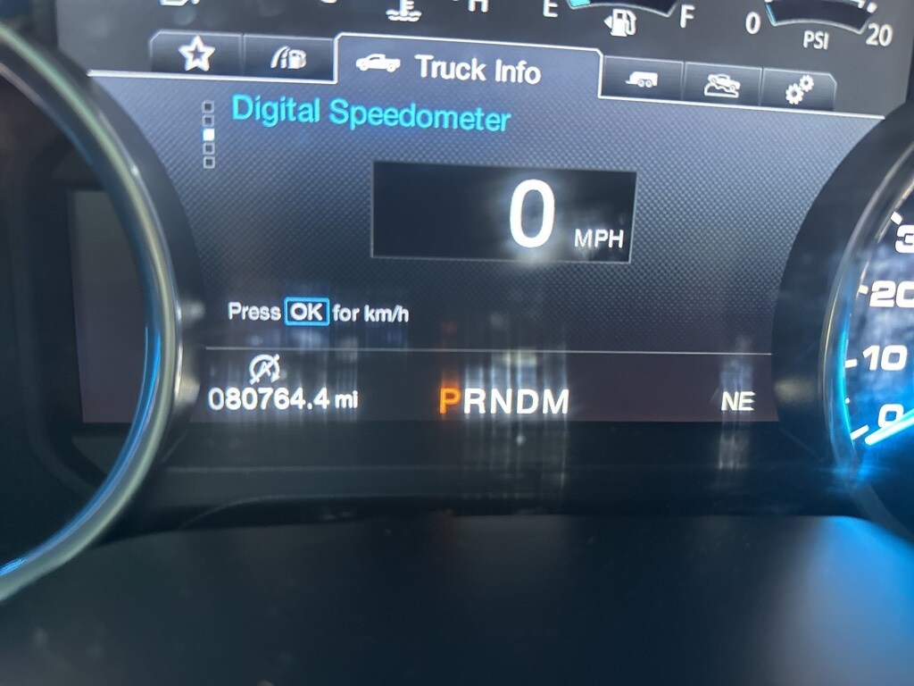 2017 Ford F-150 Limited photo 2