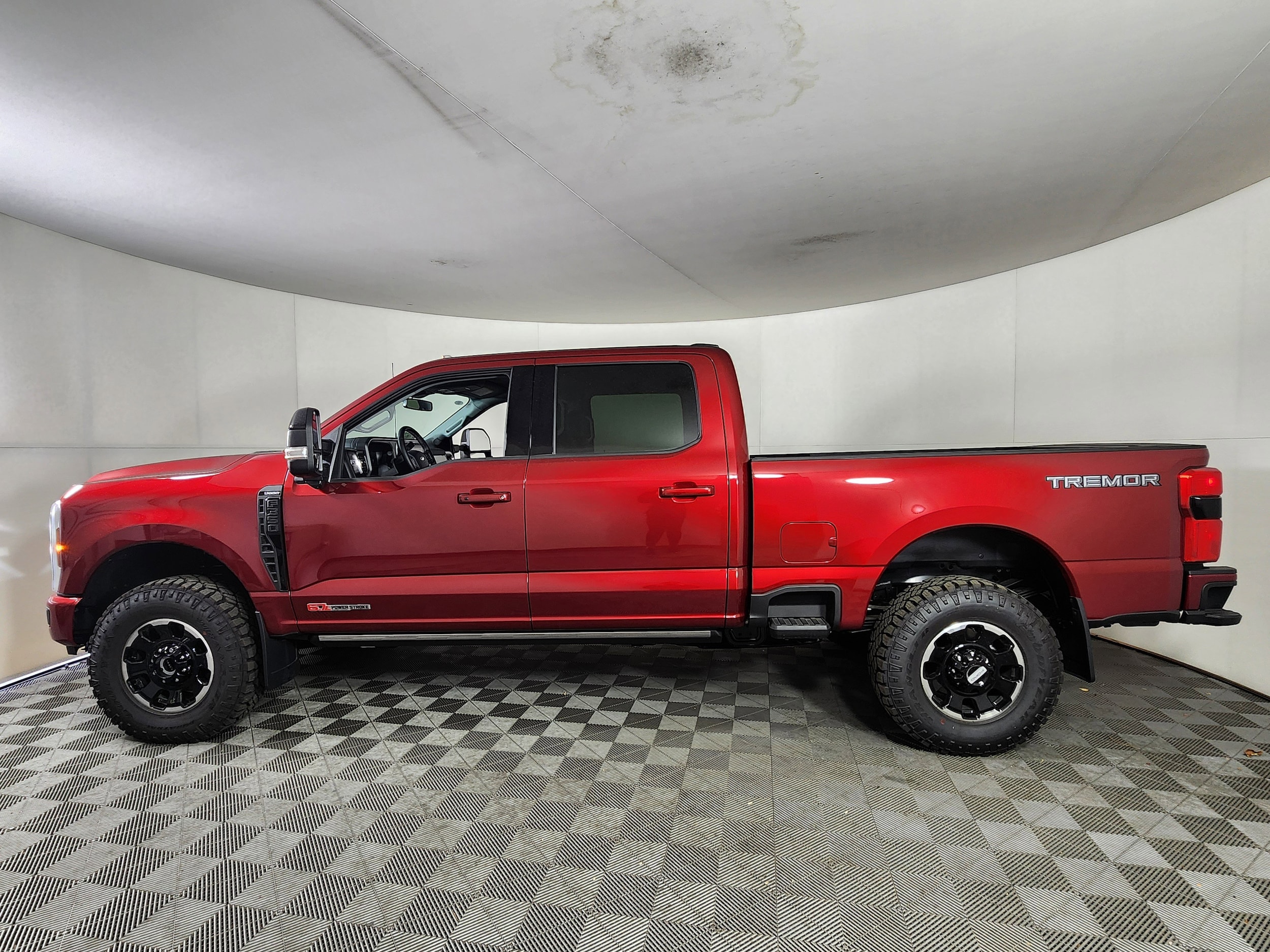 2026 Ford F-350 Super Duty Lariat - Photo 4