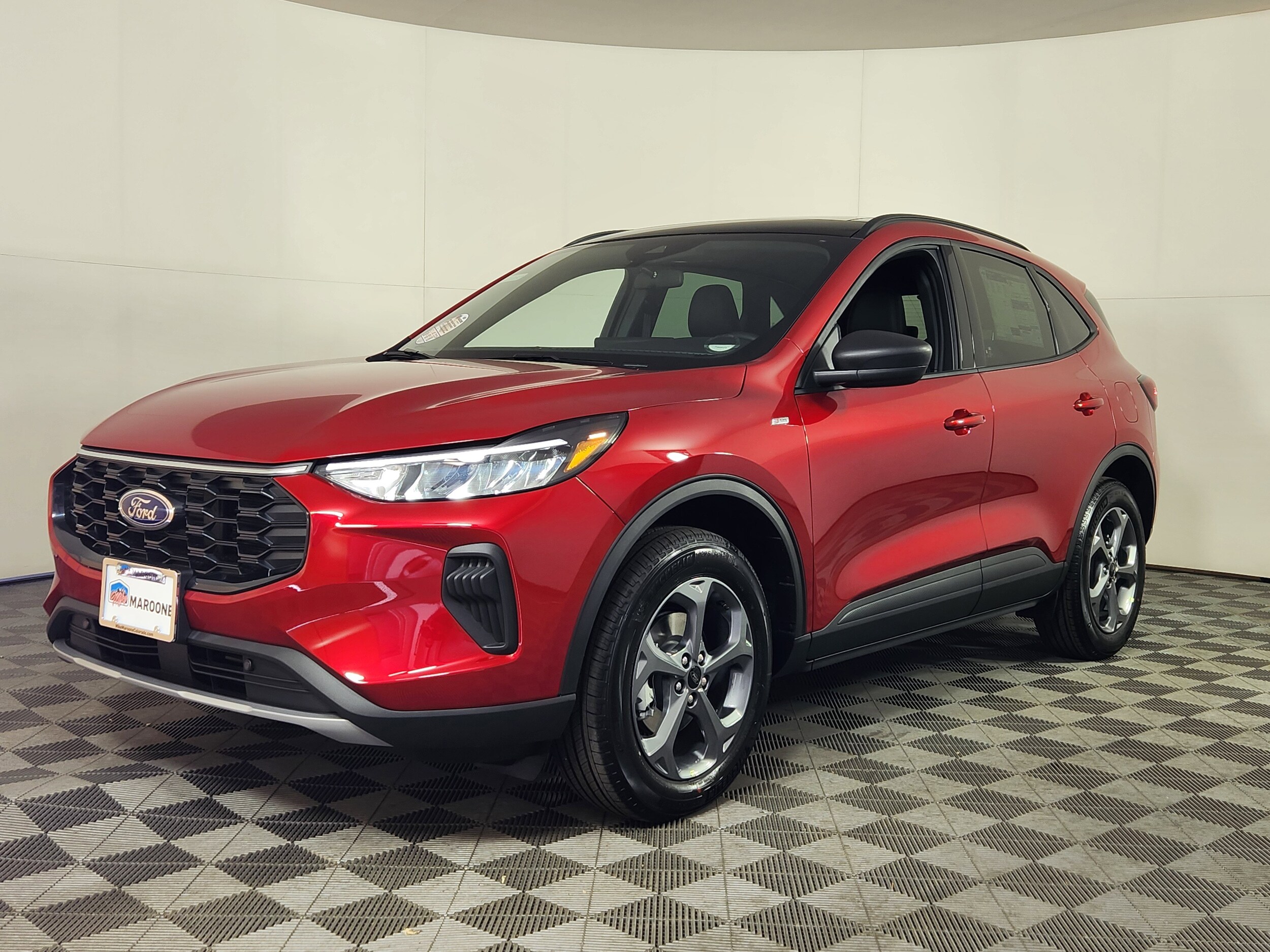 2026 Ford Escape ST-Line photo 3