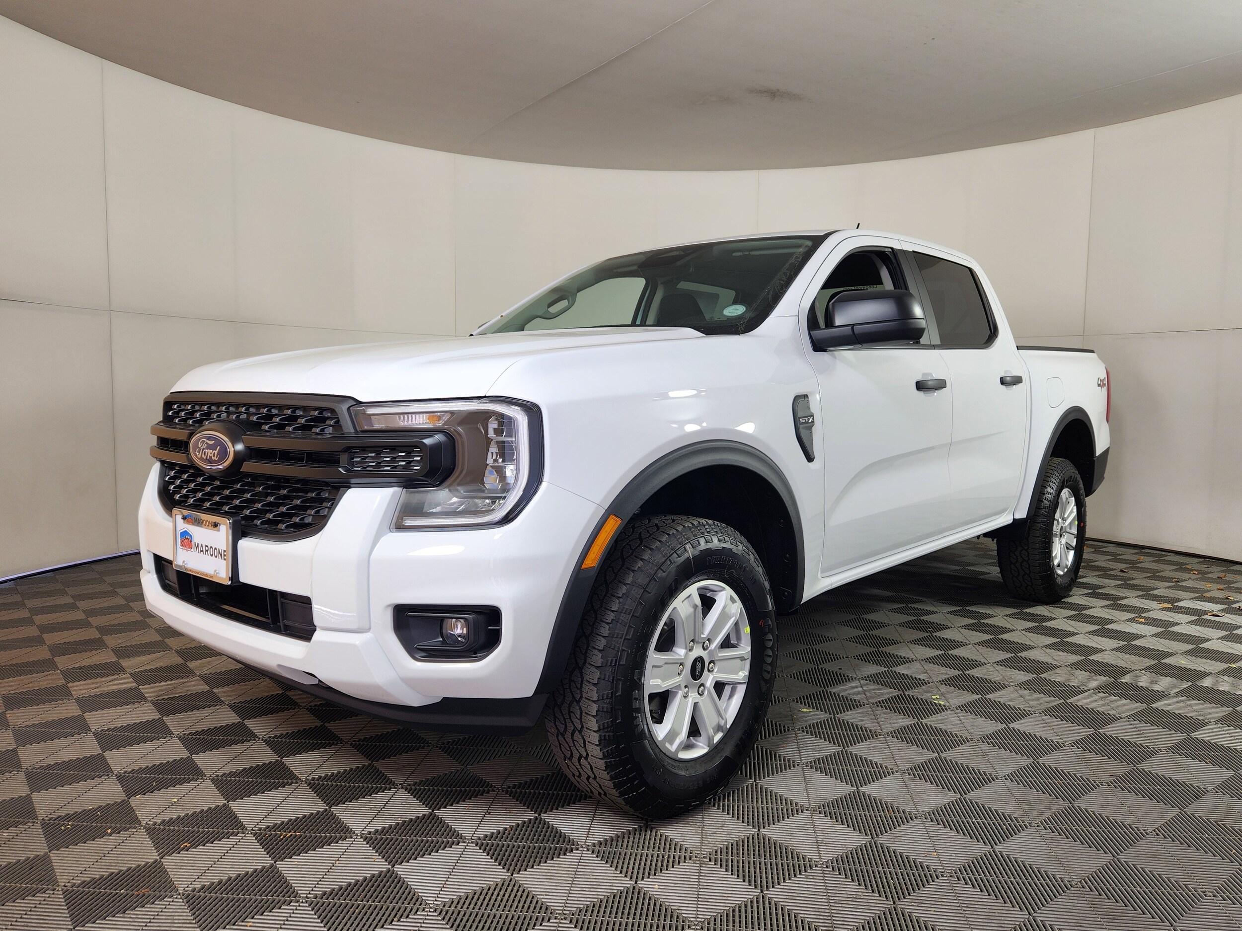 2025 Ford Ranger XL photo 3