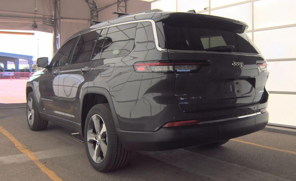 Used 2023 Jeep Grand Cherokee Limited SUV