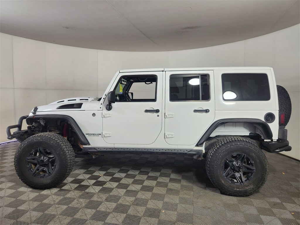 2013 Jeep Wrangler Unlimited Rubicon photo 4