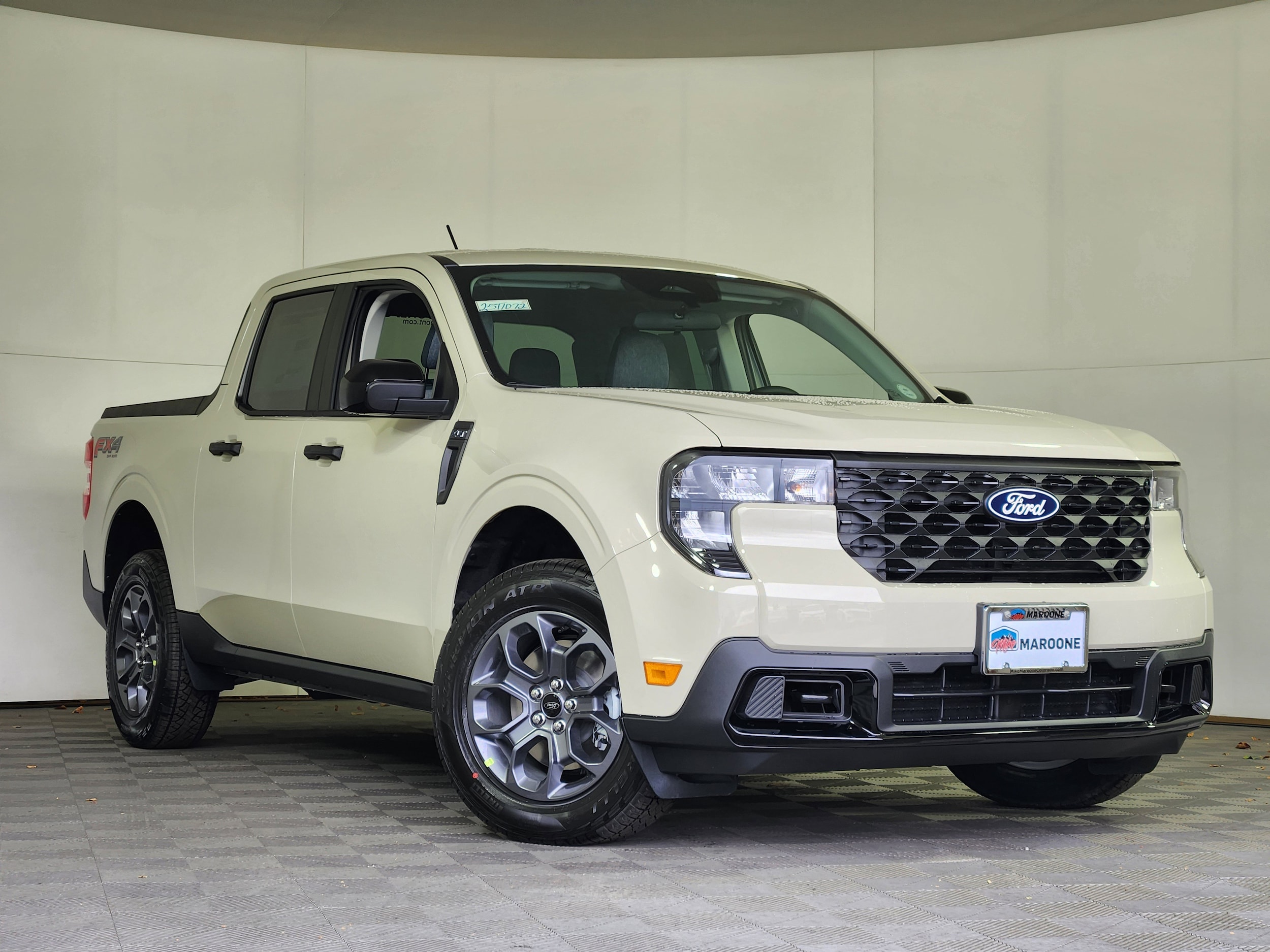 2025 Ford Maverick XLT's photo