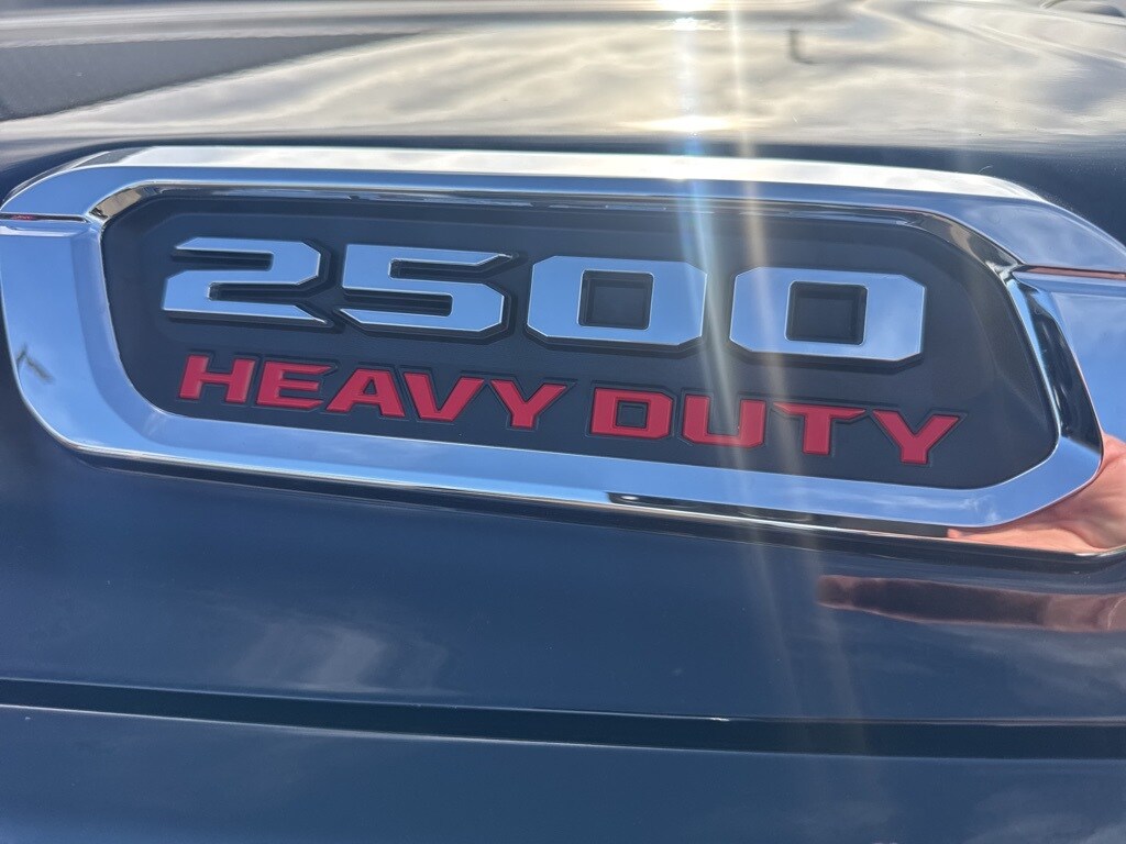 2022 Ram 2500 Tradesman photo 4