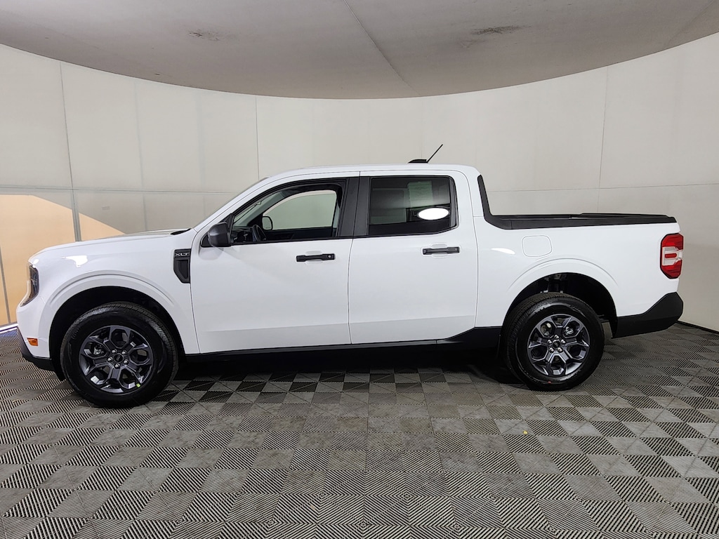 New 2025 Ford Maverick XLT Truck