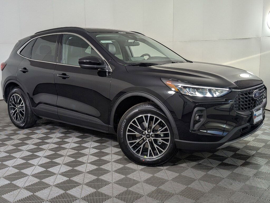 New 2025 Ford Escape Plug-In Hybrid Base SUV