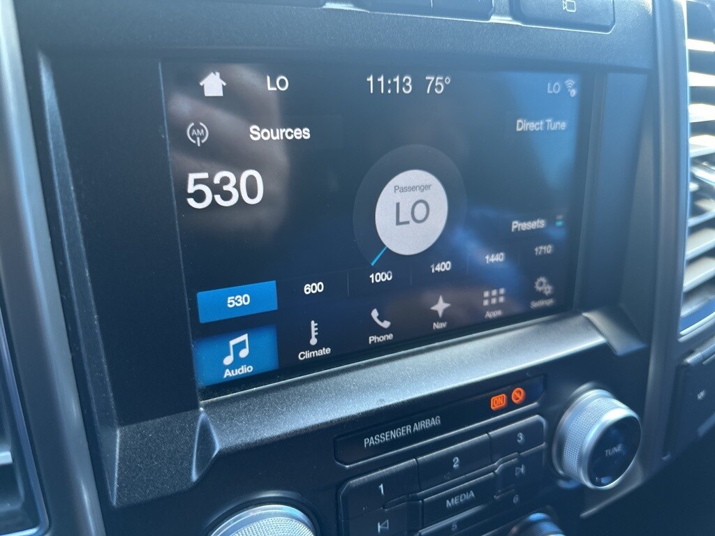 2017 Ford F-150 Limited photo 3
