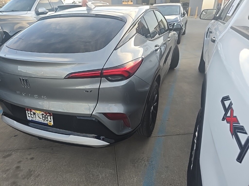 Certified 2024 Buick Envista Sport Touring SUV