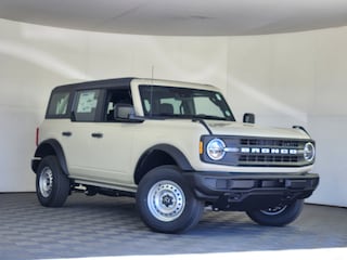 2026 Ford Bronco Base SUV