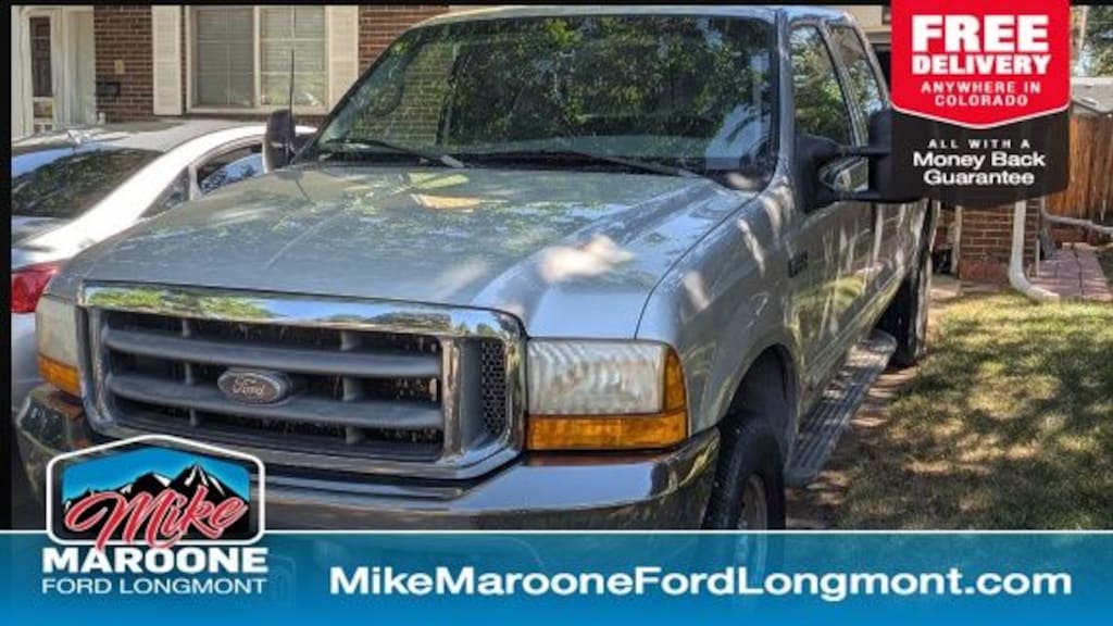 Used 2001 Ford F-250 Lariat Truck
