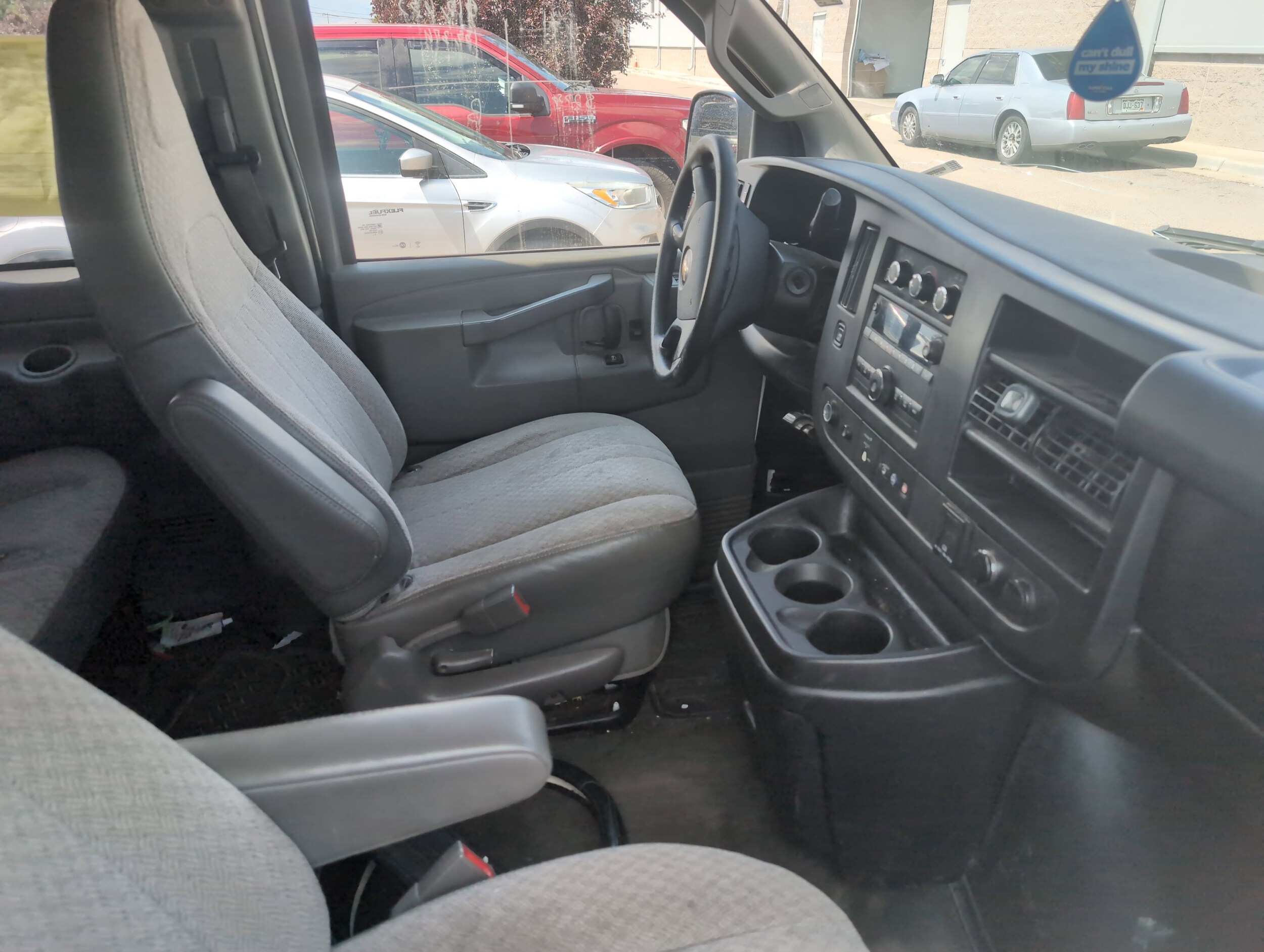 2016 Chevrolet Express 3500 LT Passenger Van photo 2