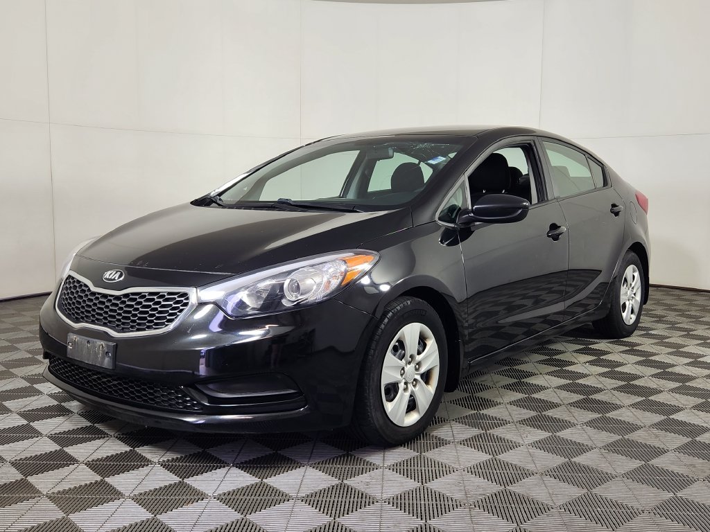 Used 2016 Kia Forte LX with VIN KNAFK4A66G5578015 for sale in Longmont, CO