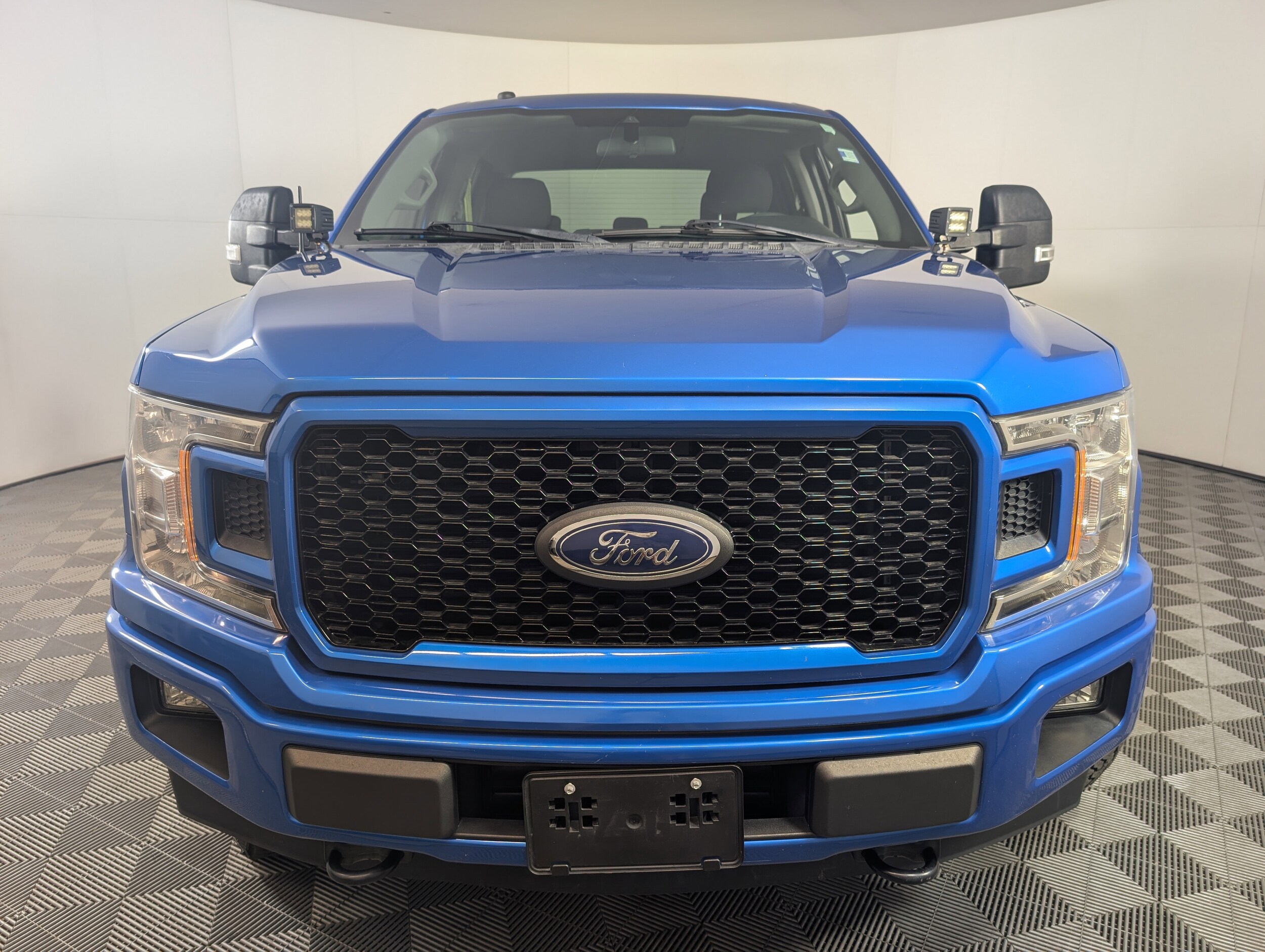 2019 Ford F-150 XL photo 2