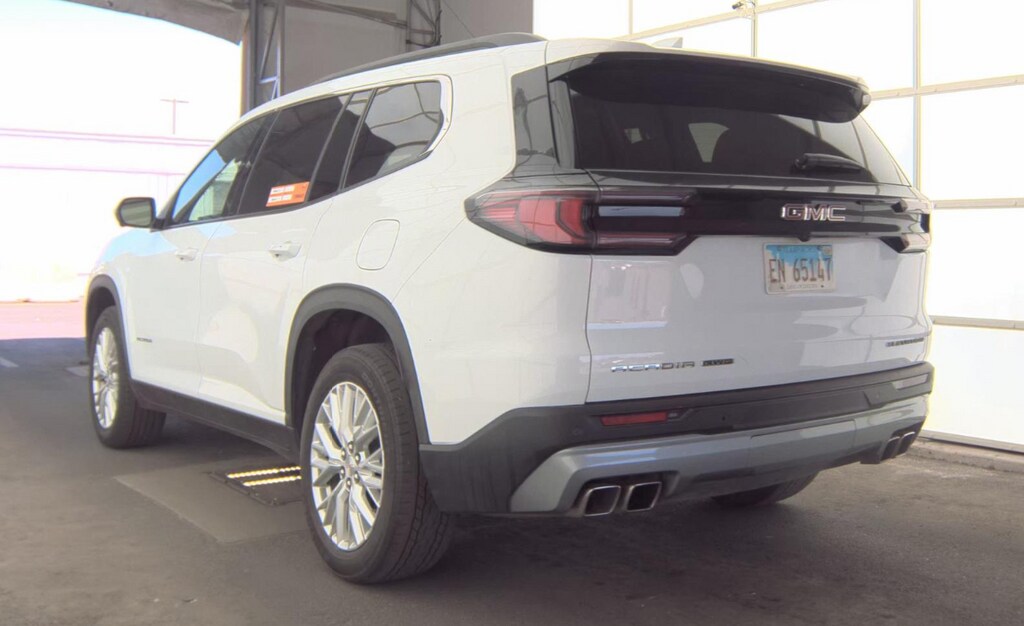 Used 2024 GMC Acadia Elevation SUV