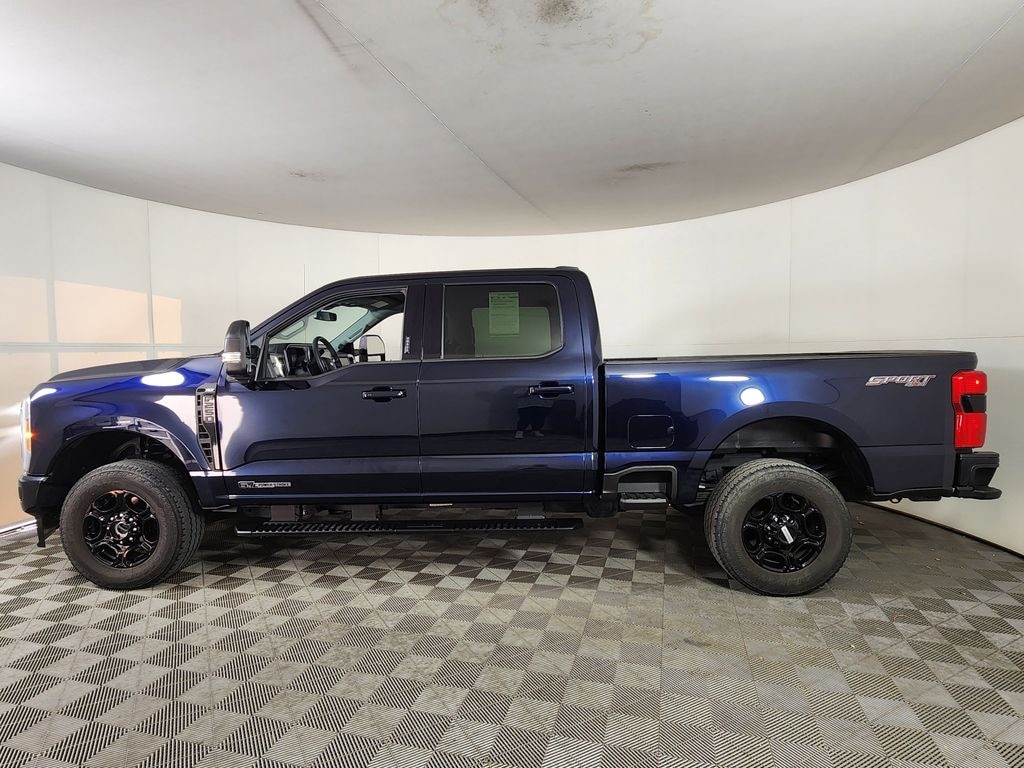 Used 2023 Ford F-250 XLT Truck