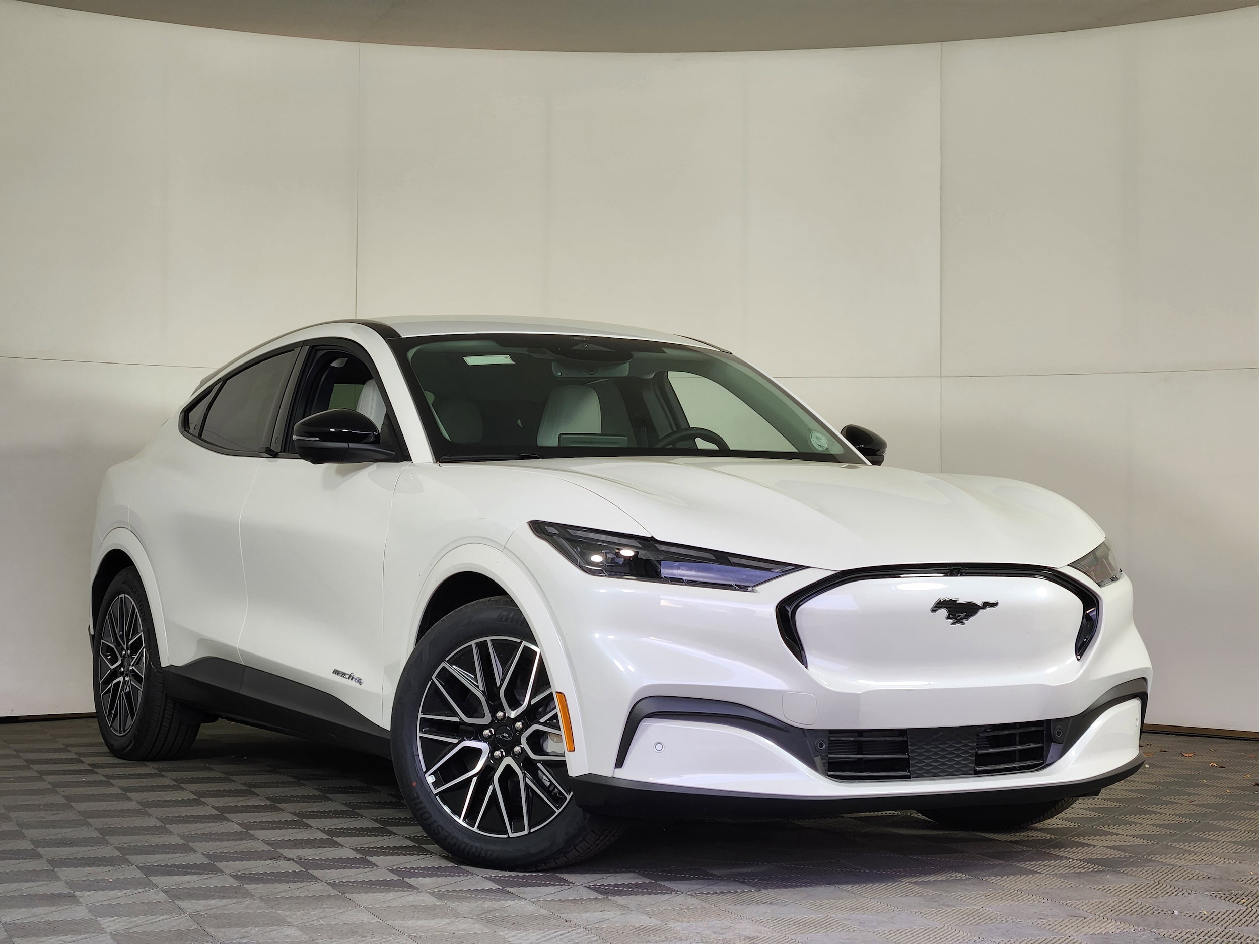 2025 Ford Mustang Mach-E Premium AWD's photo