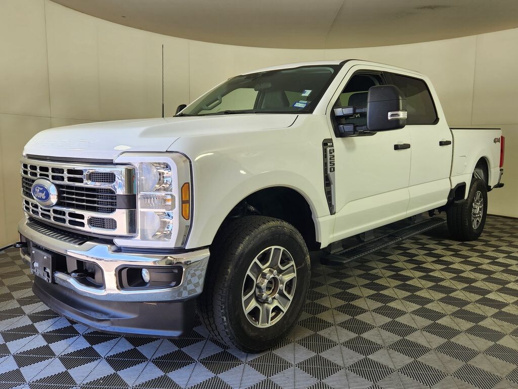 Used 2025 Ford F-250 XLT Truck