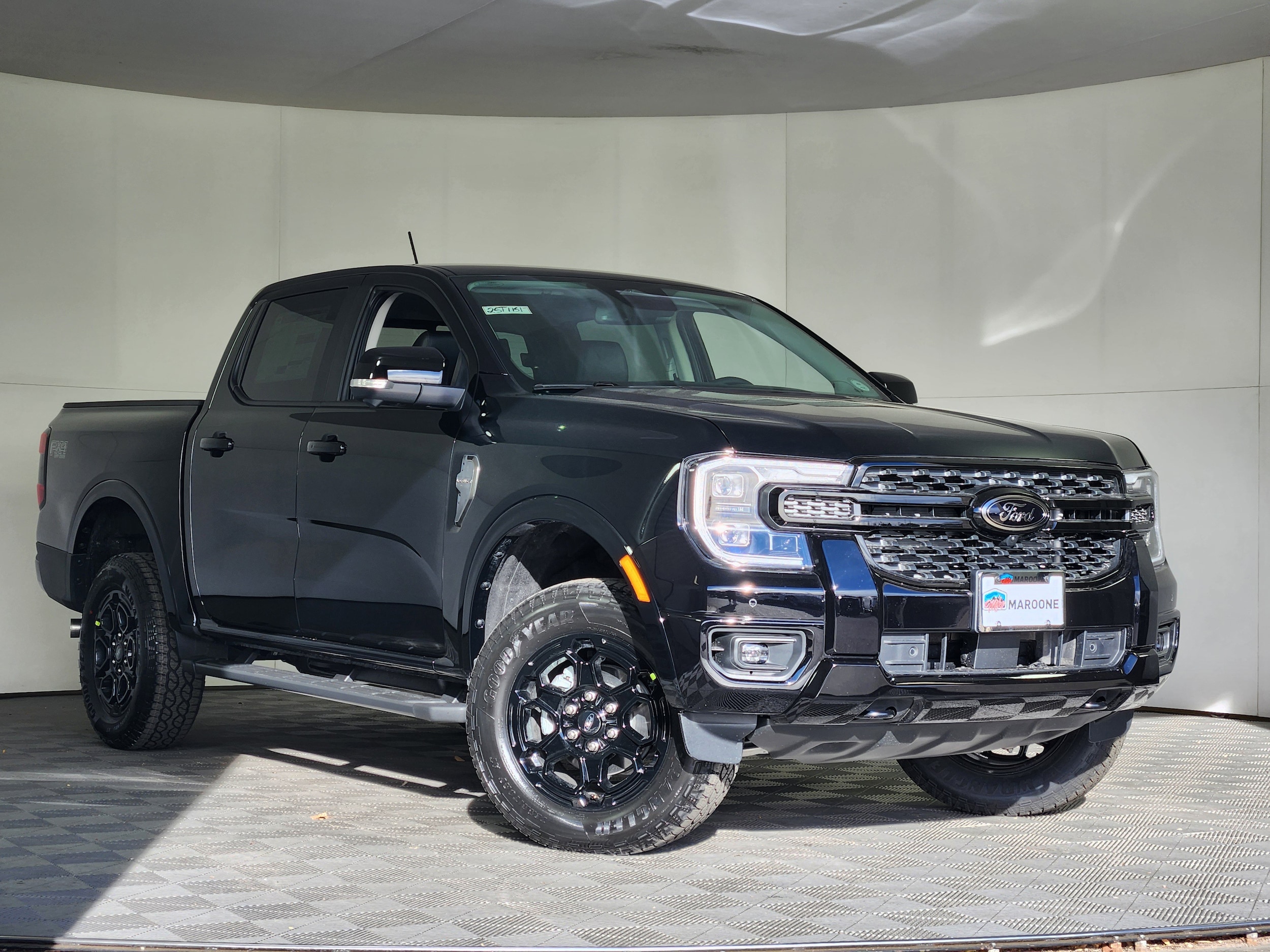 2025 Ford Ranger Lariat's photo