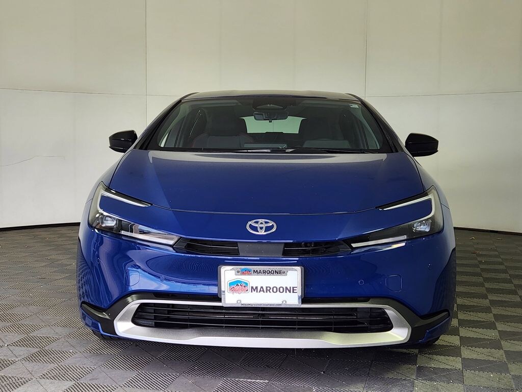 Used 2025 Toyota Prius Plug-in Hybrid SE Hatchback