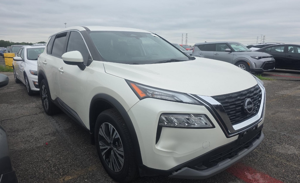 Used 2023 Nissan Rogue SV SUV