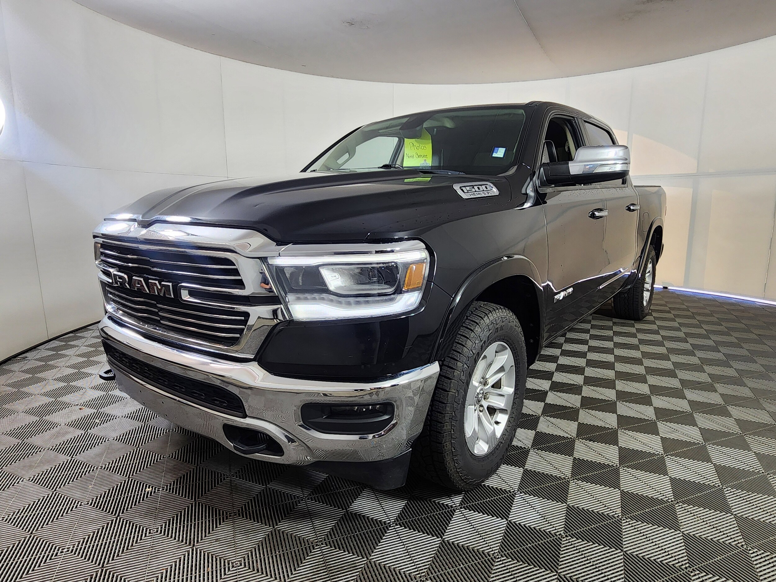 2020 Ram 1500 Laramie photo 2
