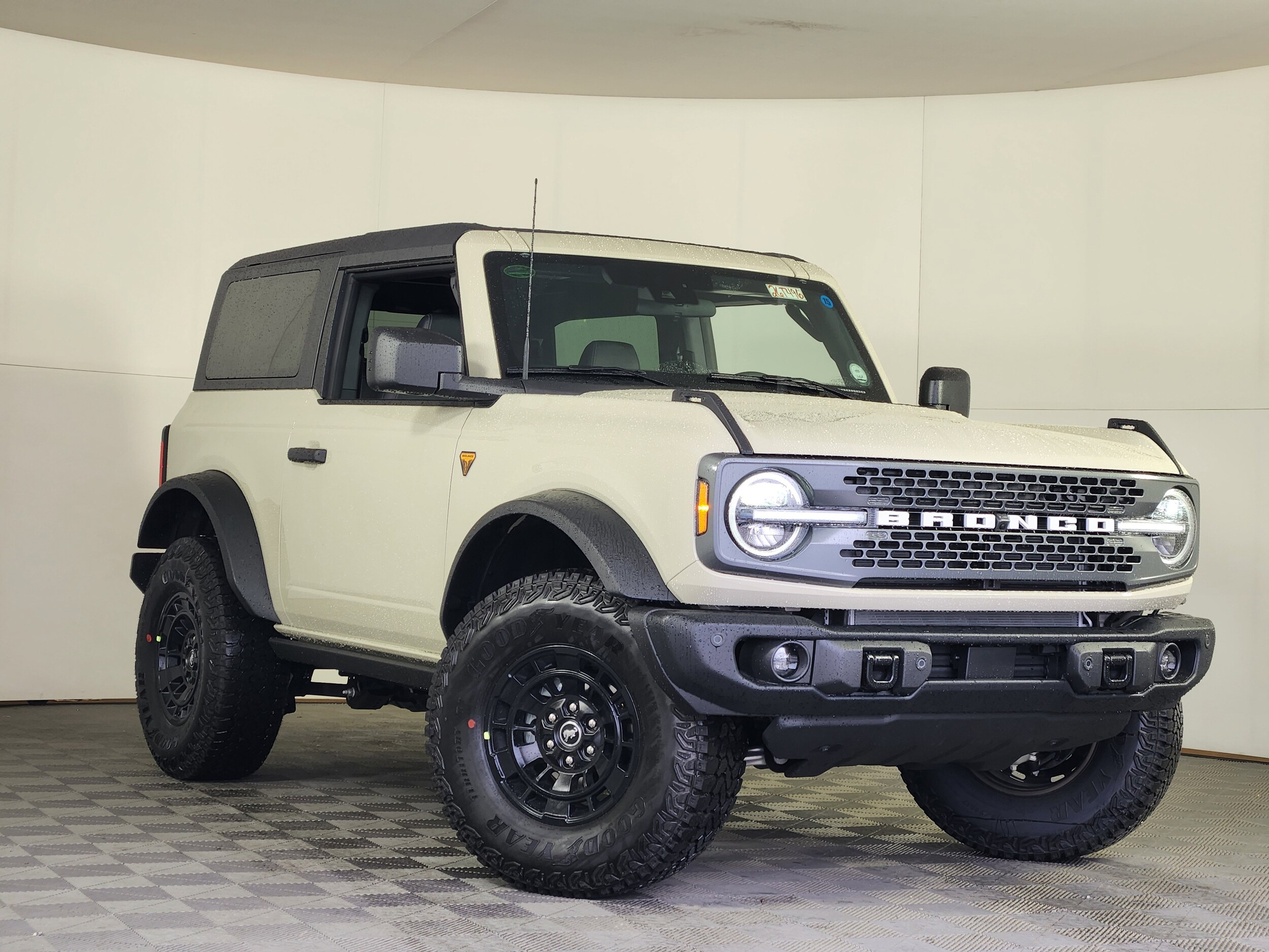 2026 Ford Bronco Badlands 4x4's photo