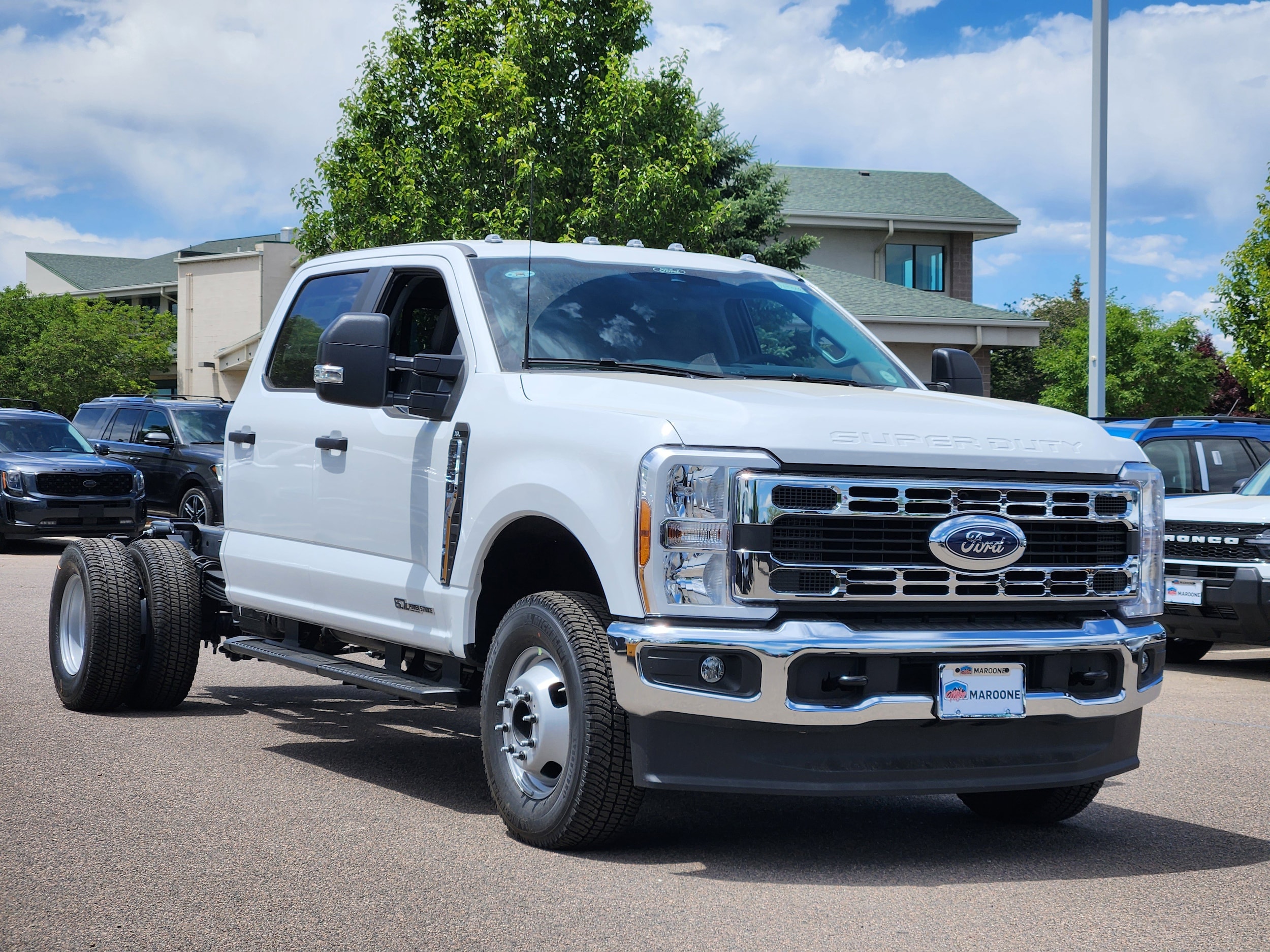 2026 Ford F-350 XL 4x4 Crew Cab 179-In DRW's photo