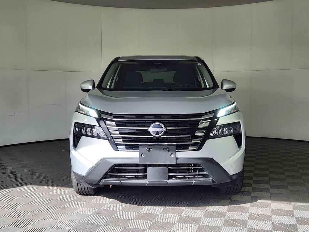 Used 2025 Nissan Rogue SV SUV