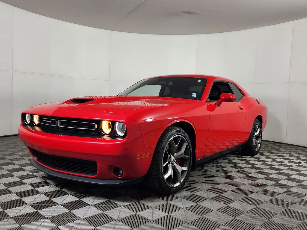 Certified 2017 Dodge Challenger SXT Coupe
