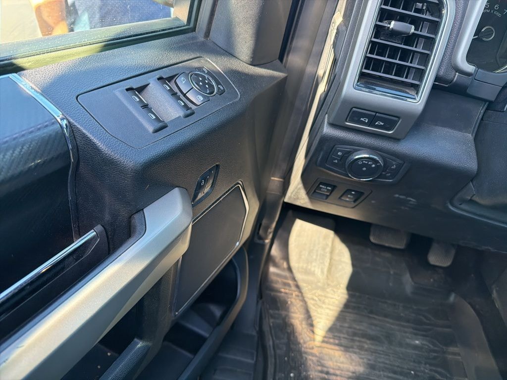 Used 2018 Ford F-150 Lariat Truck