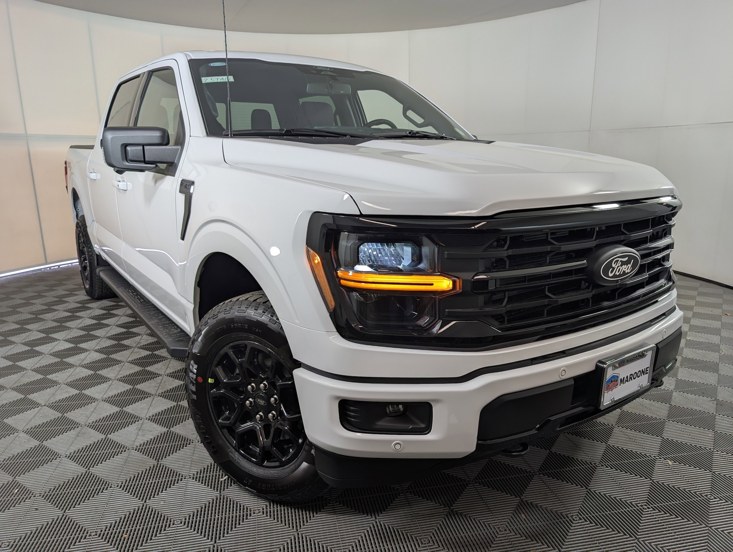 2025 Ford F-150 XLT's photo