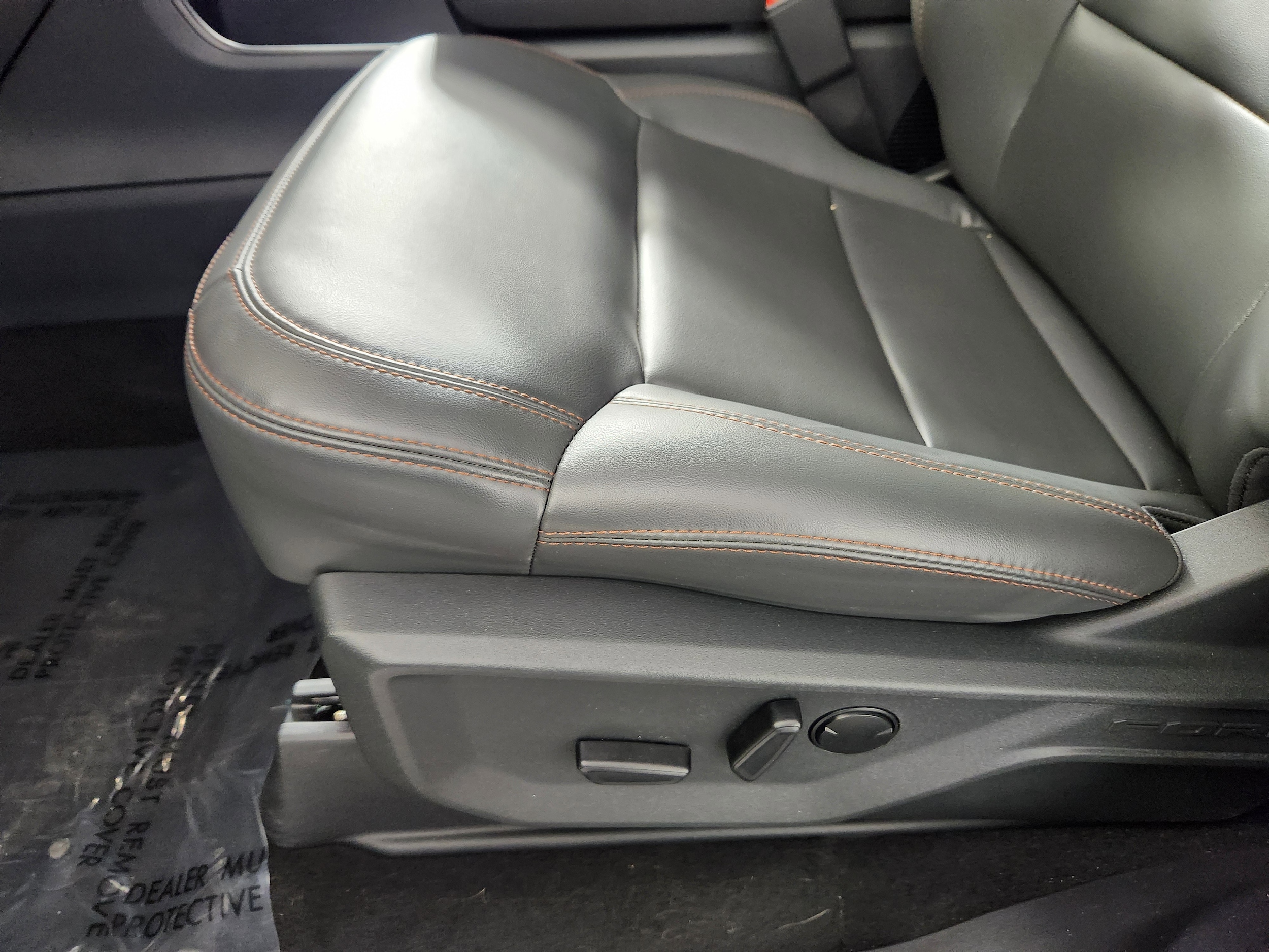 2025 Ford Expedition Active - Photo 13