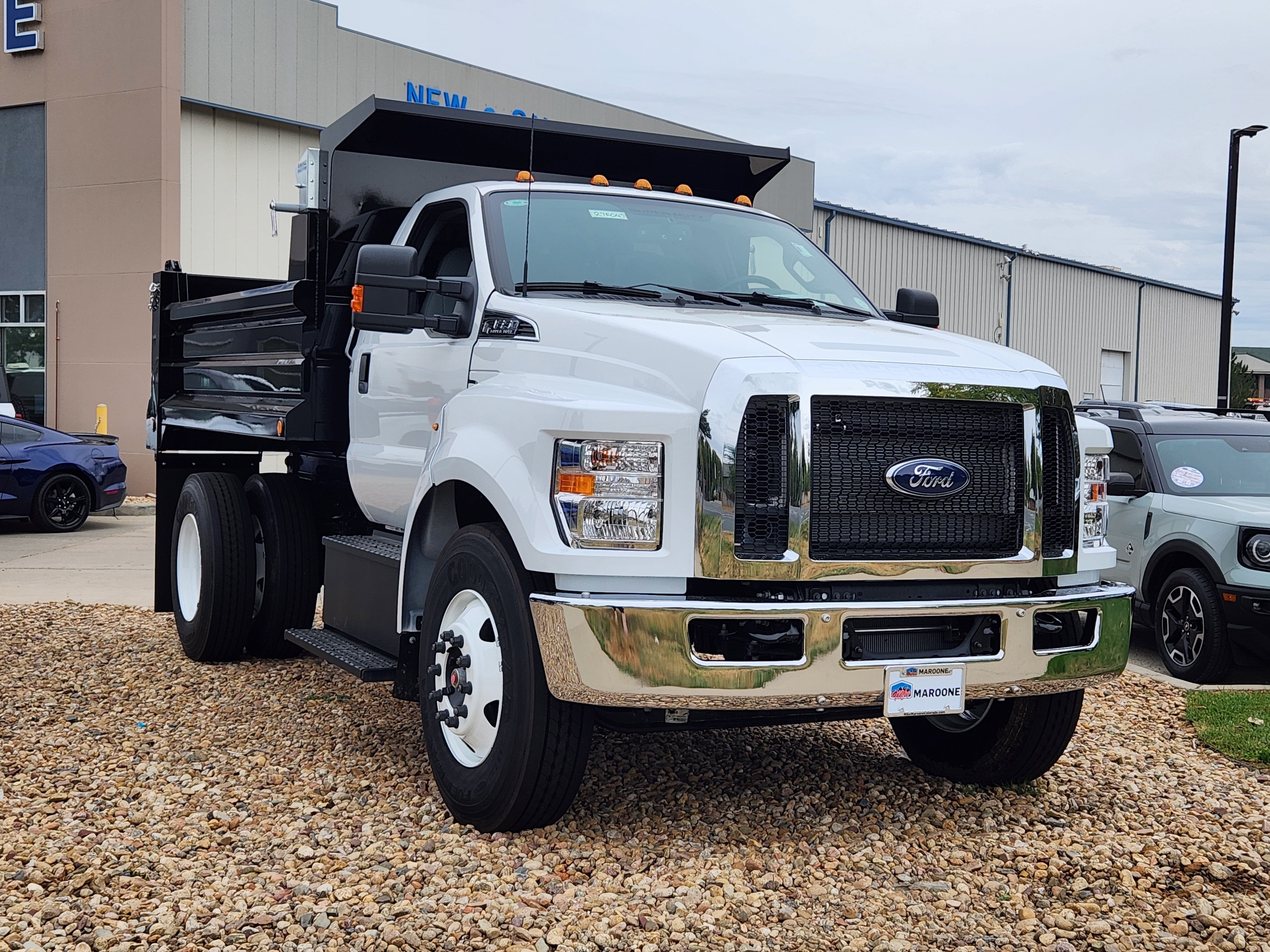  Ford F-650SD