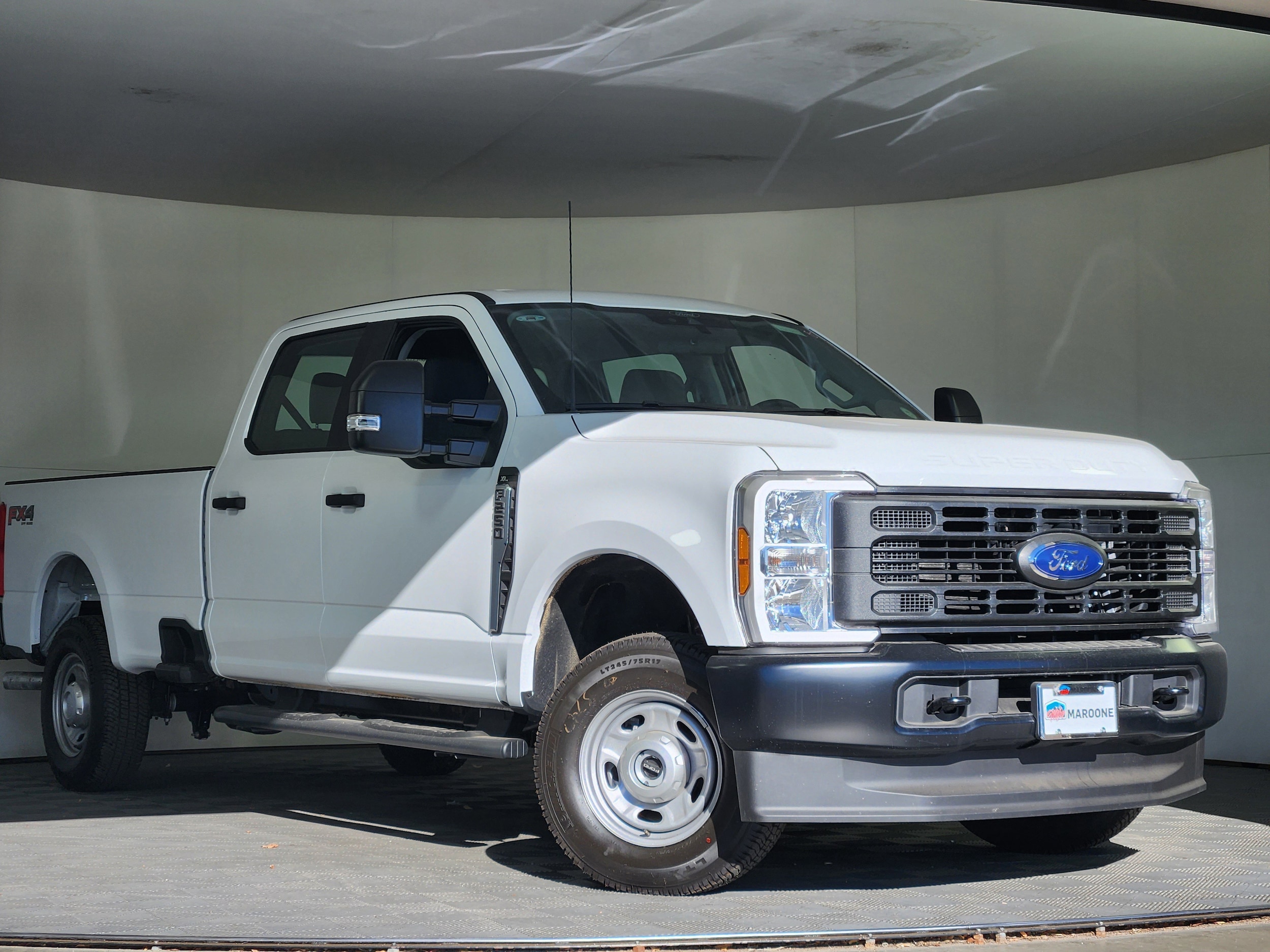 2026 Ford F-250 Super Duty XL's photo