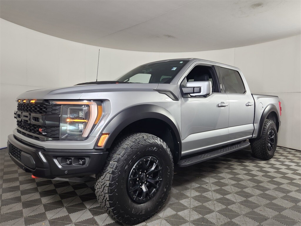 2023 Ford F-150 Raptor photo 3