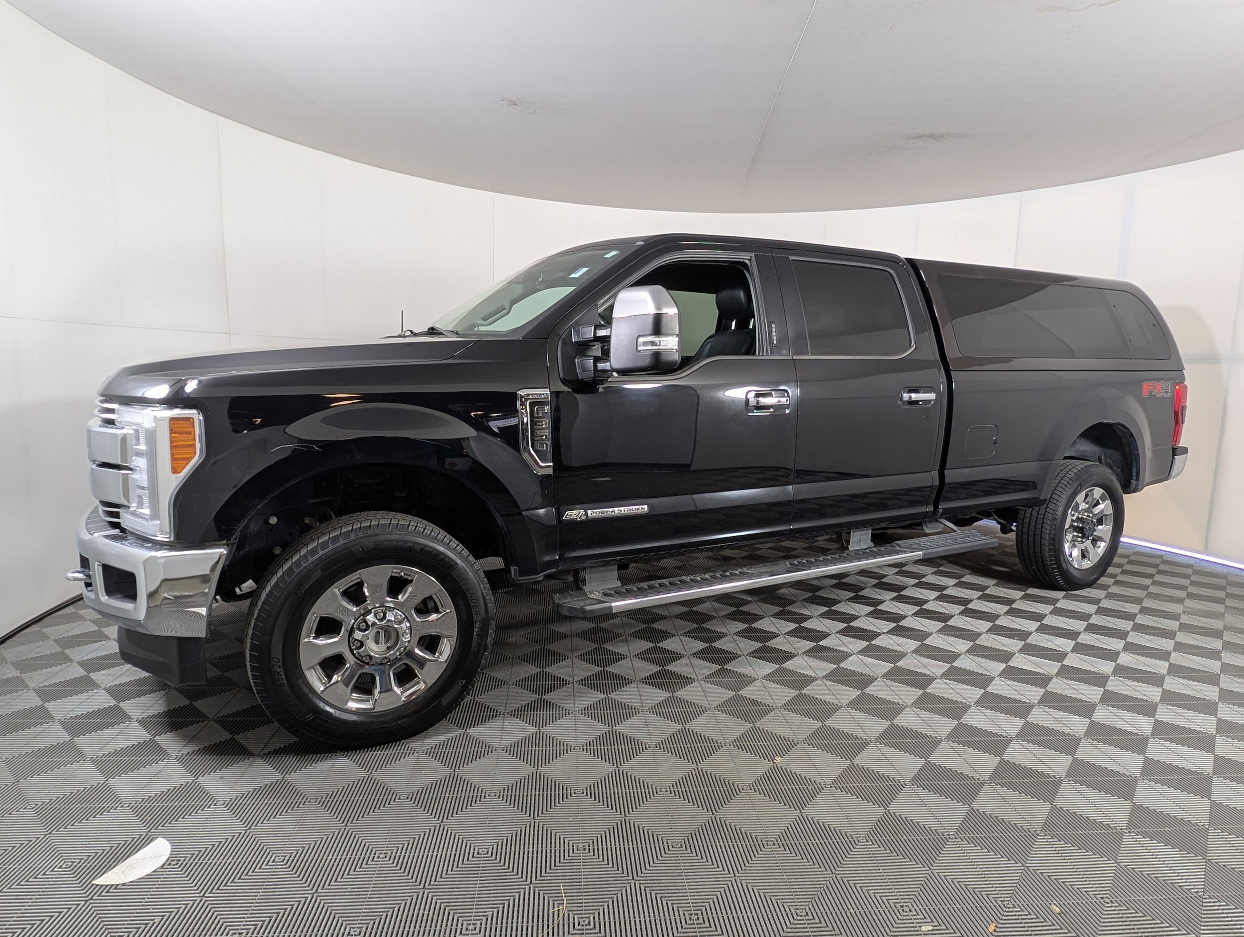 Used 2018 Ford F-350 Super Duty Lariat with VIN 1FT8W3BT9JEB10107 for sale in Longmont, CO